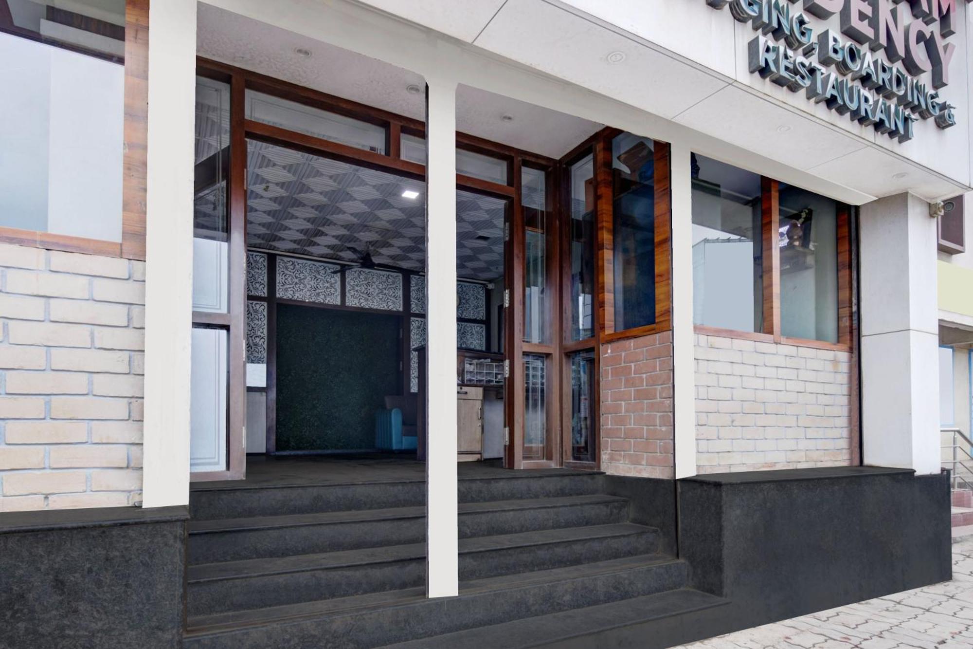 Spot On Shree Ram Residency Hubli Exterior foto